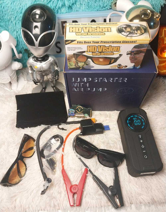 ARRANCADOR DE BATERIAS 4 EN 1 CON INFLADOR DE LLANTAS PORTATIL