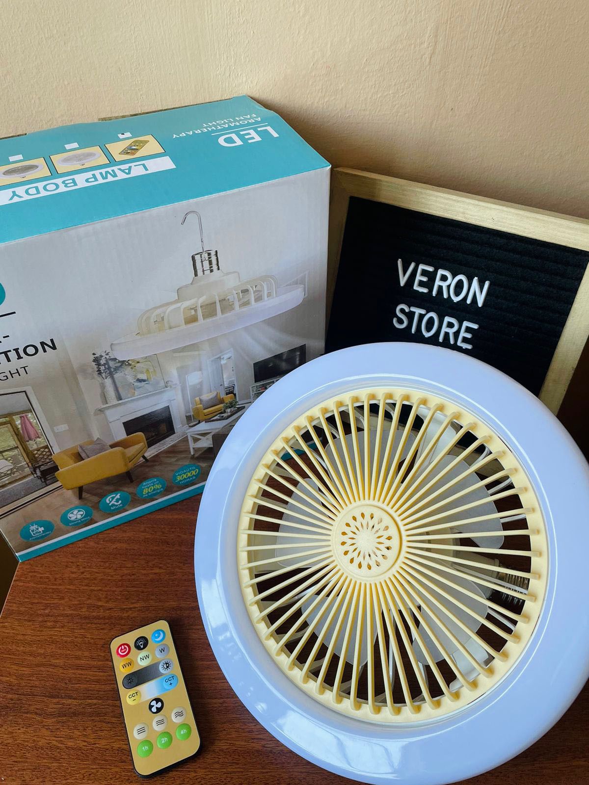 FOCO LED 3 EN 1 ( foco, ventilador, aromatizador) 💡❄️🌸