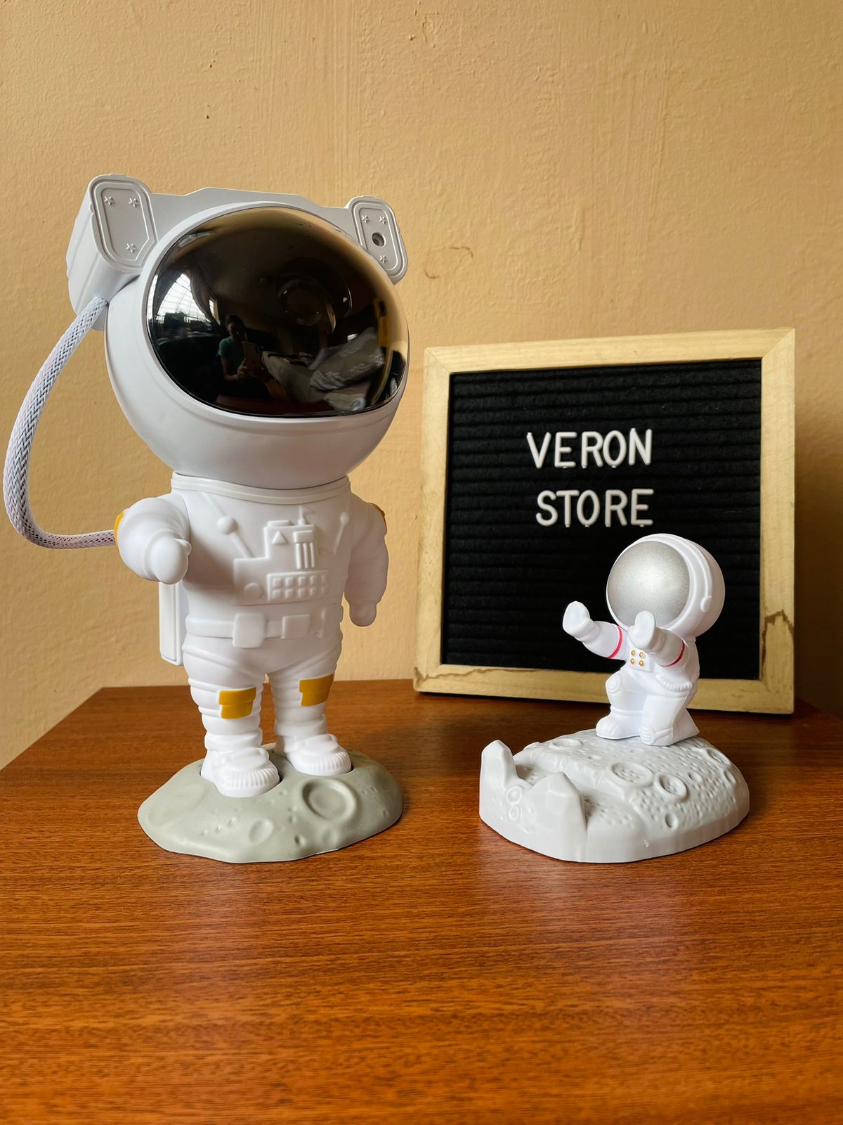 ProYector De Galaxias Astronauta + soporte Astronauta de Regalo 🎇