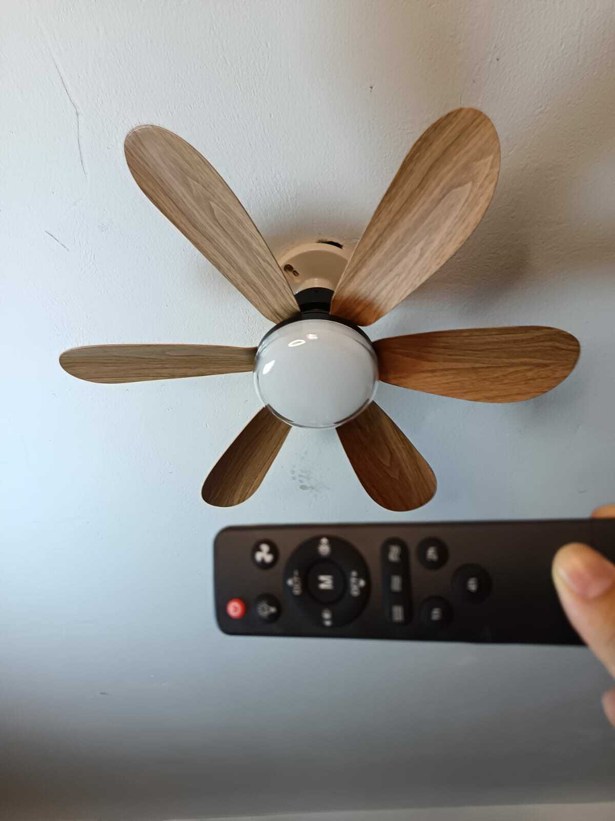 VENTILADOR DE TECHO MODELO MADERA 2026